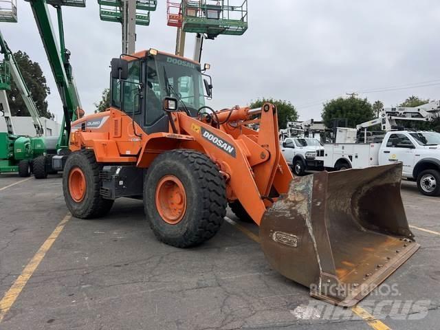 Doosan DL220-5 Pás carregadoras de rodas