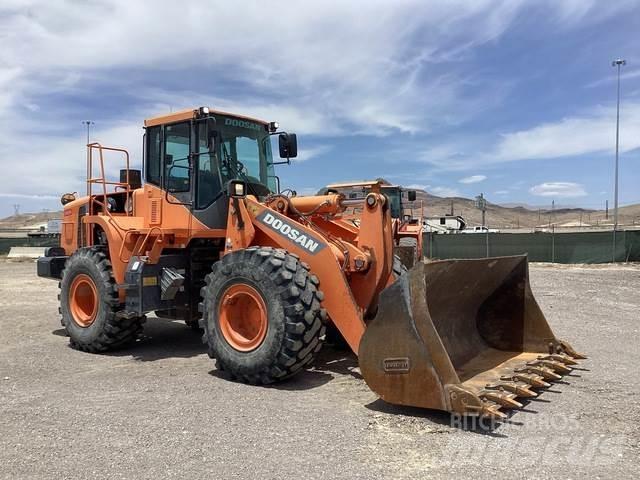 Doosan DL300-5 Pás carregadoras de rodas