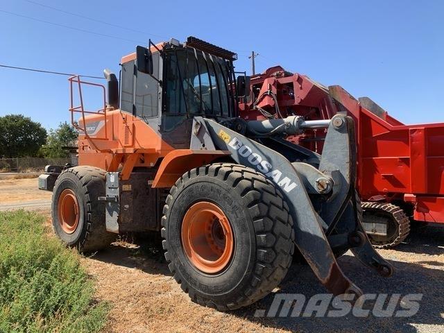 Doosan DL300-5 Pás carregadoras de rodas