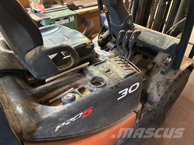 Doosan G30E5 Construção - Outros
