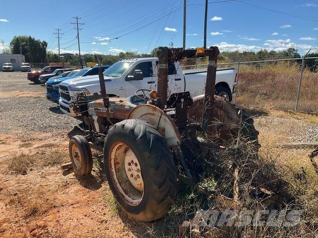 Ford 2810 Tractores compactos