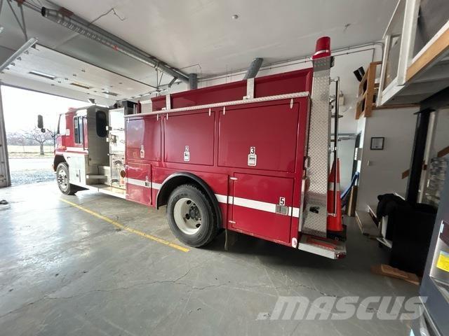 Ford CF8000 Carros de bombeiros