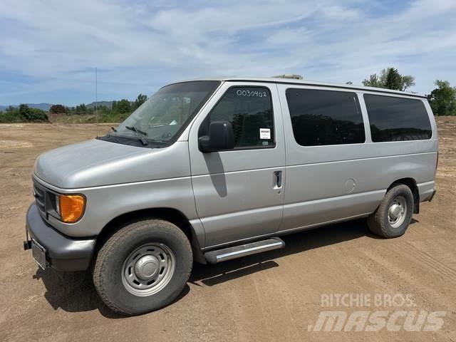 Ford E-150 Carros Ligeiros