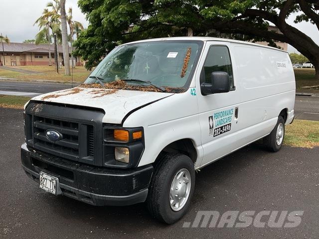 Ford E-150 Carrinhas de caixa fechada