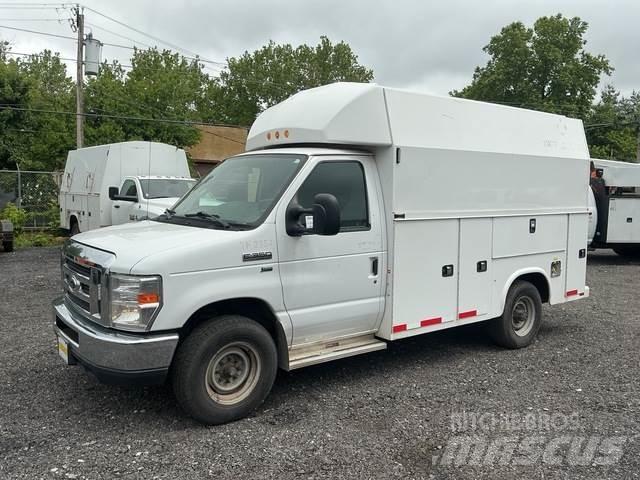 Ford E-350 Pick up de caixa aberta