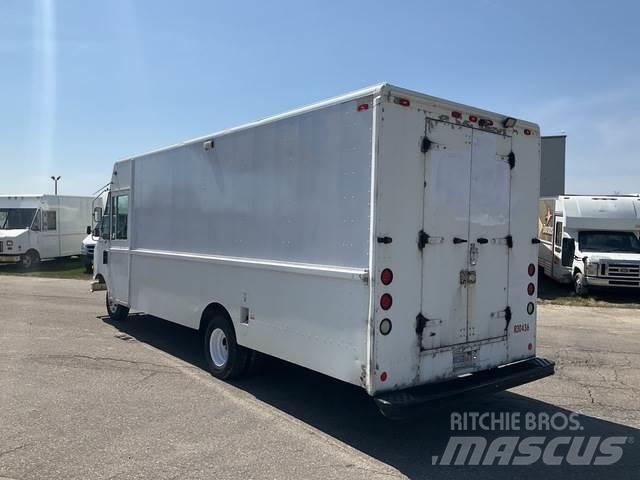 Ford E-350 Caixa fechada