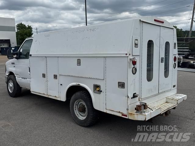 Ford E-350 Pick up de caixa aberta