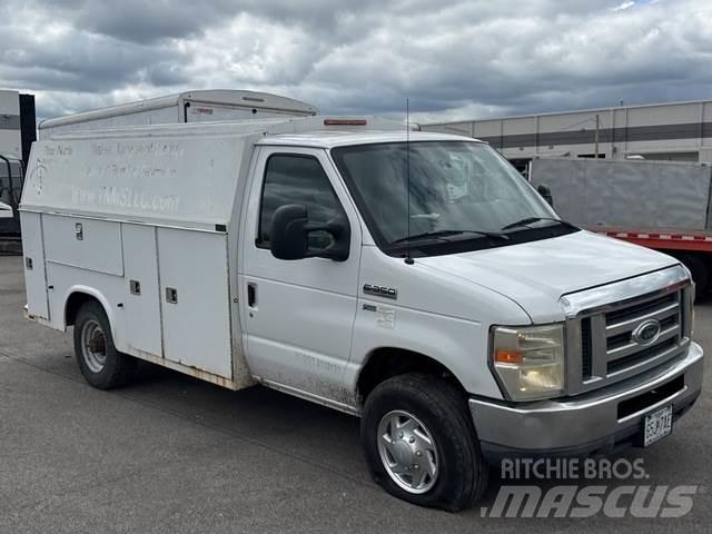 Ford E-350 Pick up de caixa aberta
