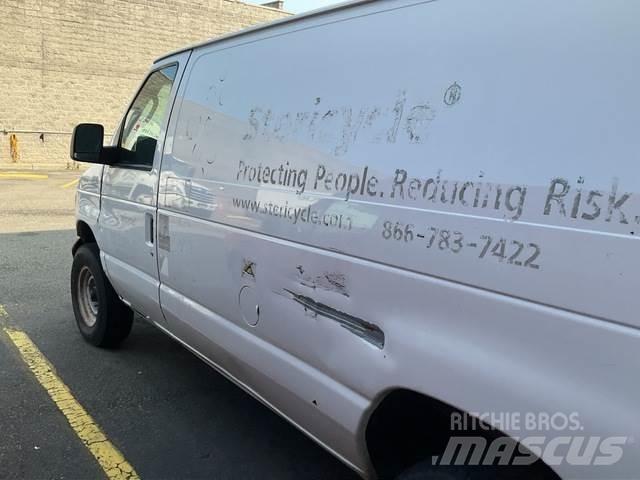 Ford E 350 Carrinhas de caixa fechada