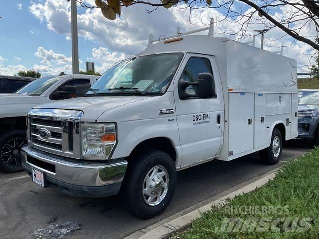 Ford E-350 Pick up de caixa aberta