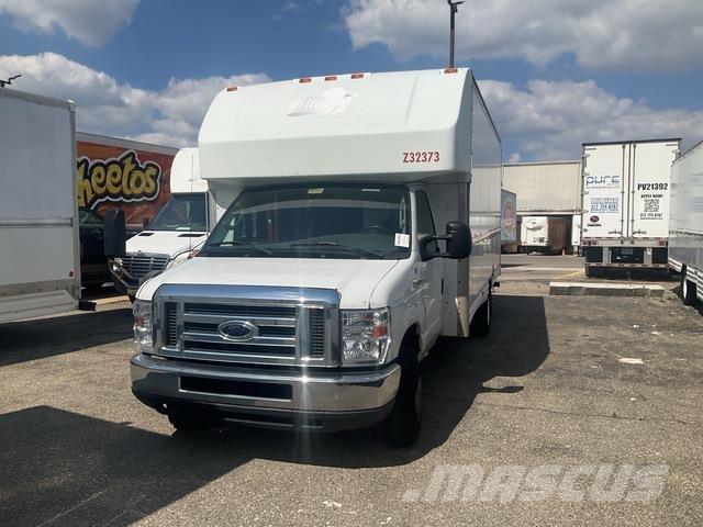 Ford E-350 Carrinhas de caixa fechada