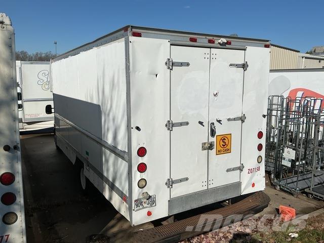 Ford E-350 Caixa fechada