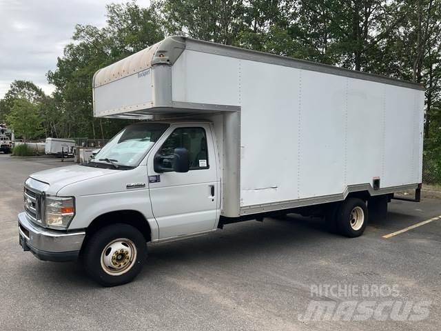 Ford E-450 Camiões de caixa fechada
