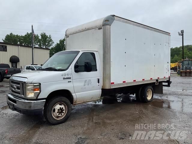 Ford E450 Carrinhas de caixa fechada