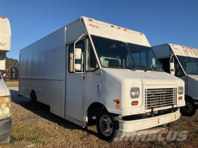 Ford Econoline Caixa fechada