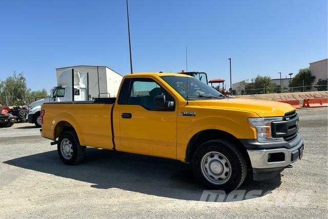 Ford F-150 Pick up de caixa aberta