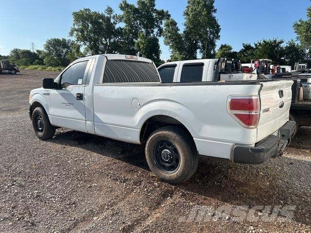 Ford F-150 Pick up de caixa aberta
