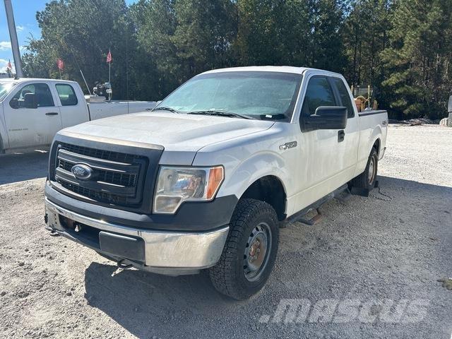 Ford F-150 Pick up de caixa aberta