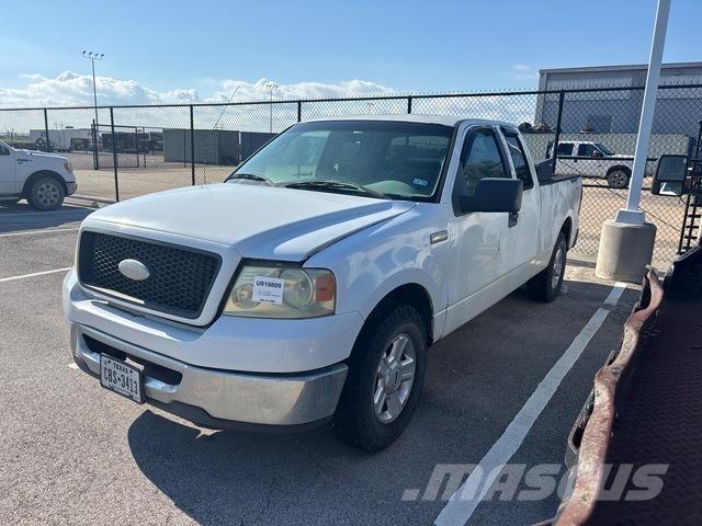 Ford F-150 Pick up de caixa aberta