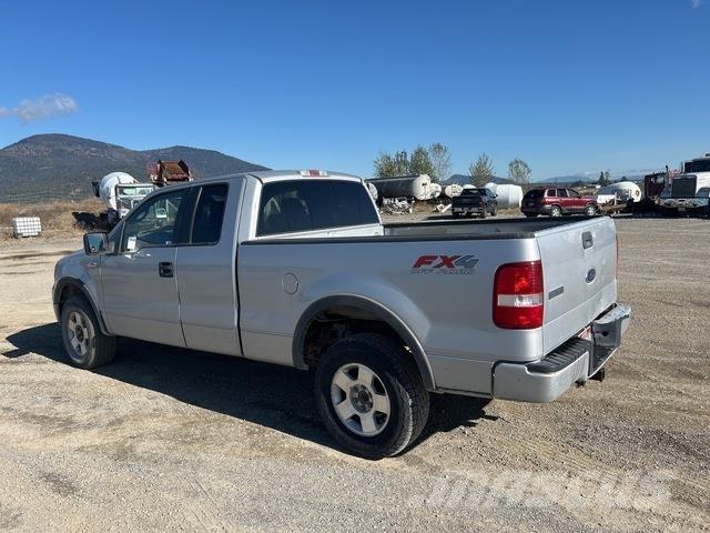 Ford F-150 Pick up de caixa aberta