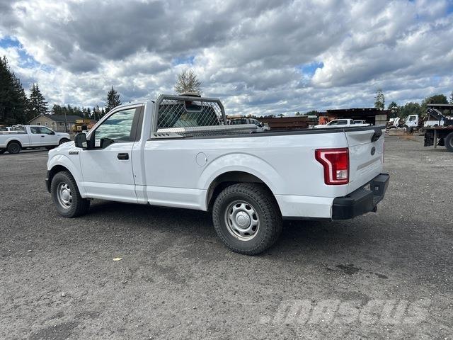 Ford F-150 Pick up de caixa aberta