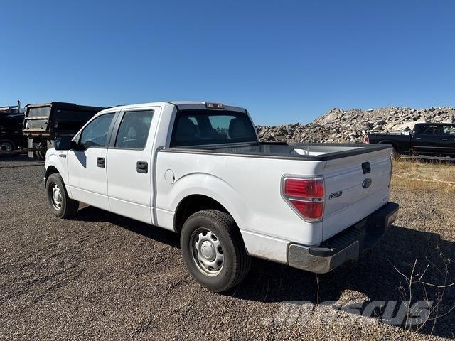 Ford F-150 Pick up de caixa aberta