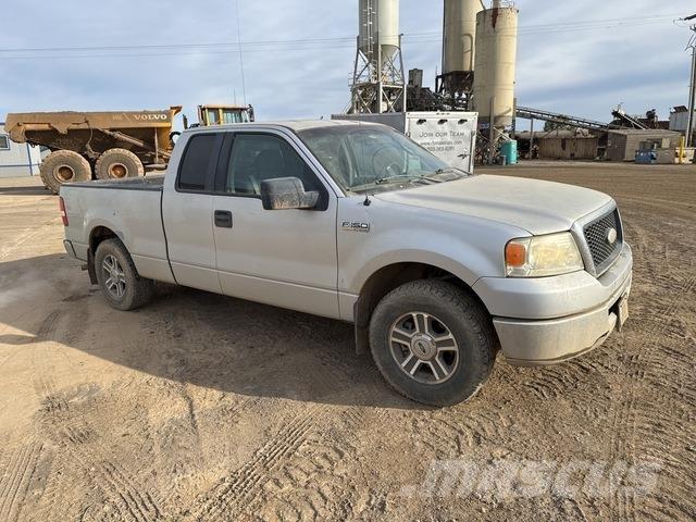 Ford F-150 Pick up de caixa aberta
