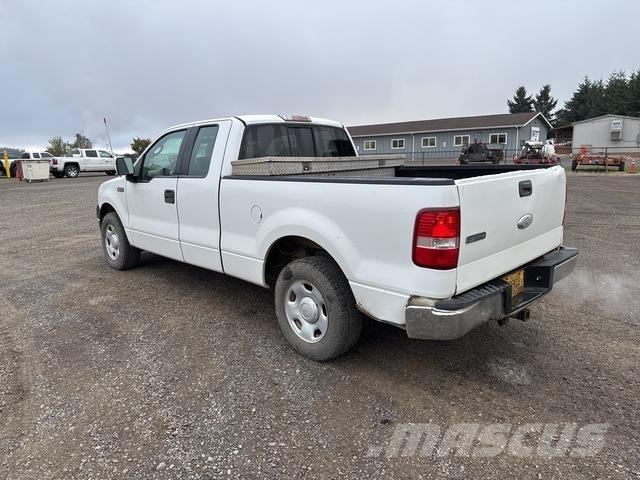 Ford F-150 Pick up de caixa aberta