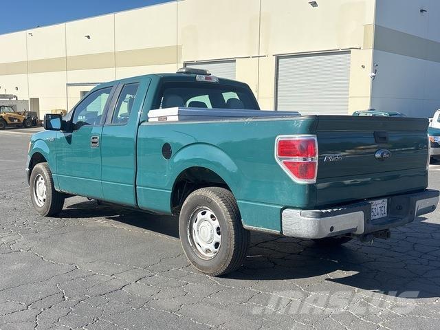 Ford F-150 Pick up de caixa aberta