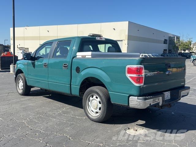 Ford F-150 Pick up de caixa aberta