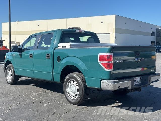 Ford F-150 Pick up de caixa aberta