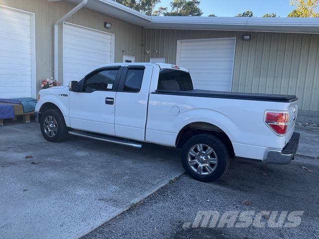 Ford F-150 Pick up de caixa aberta