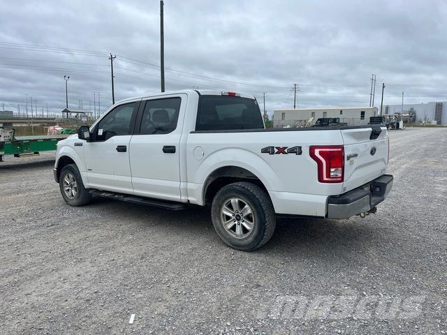 Ford F-150 Pick up de caixa aberta