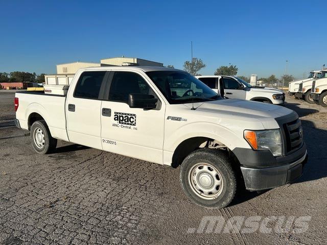 Ford F-150 Pick up de caixa aberta