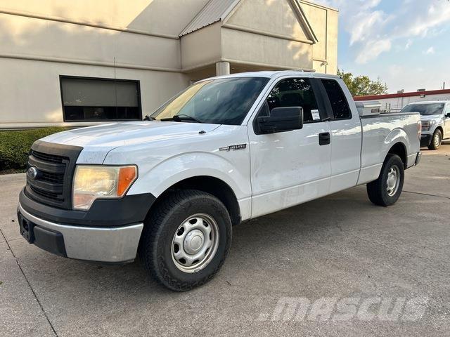 Ford F-150 Pick up de caixa aberta