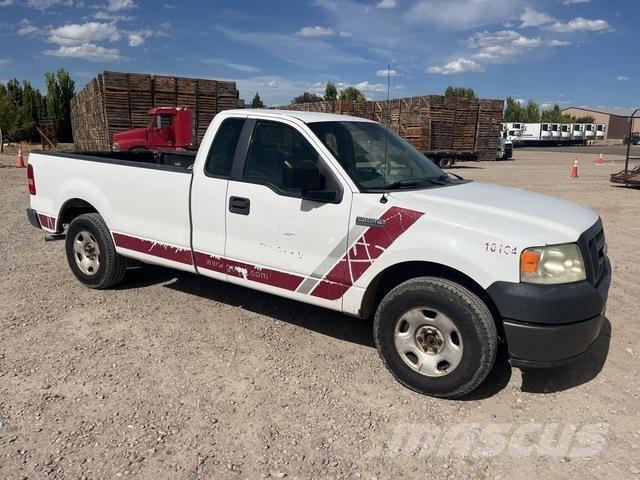 Ford F-150 Pick up de caixa aberta