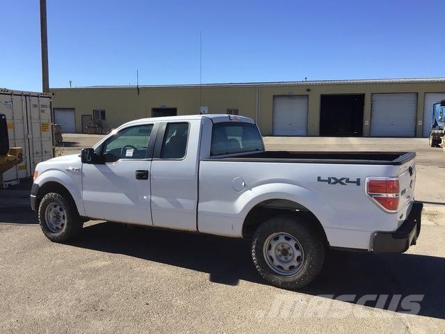 Ford F-150 Pick up de caixa aberta
