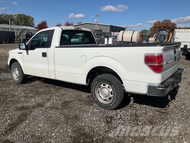 Ford F-150 Pick up de caixa aberta