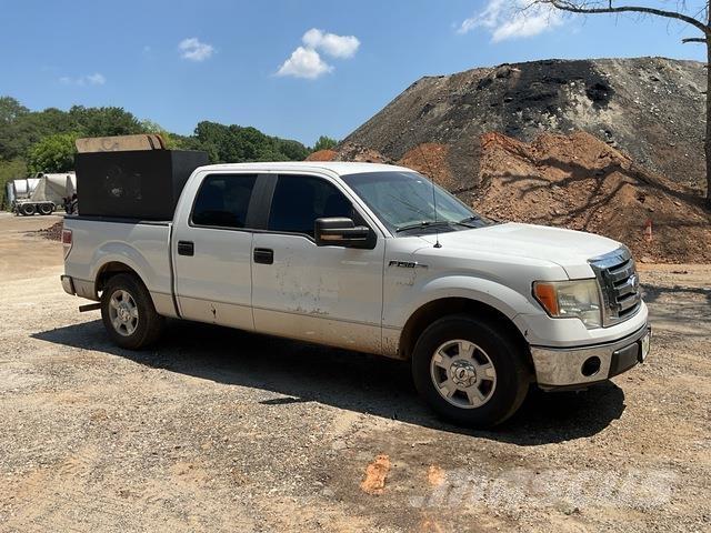 Ford F-150 Pick up de caixa aberta