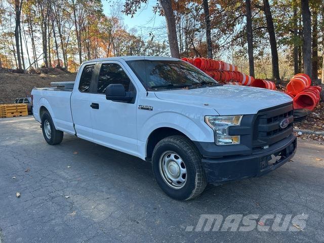 Ford F-150 Pick up de caixa aberta