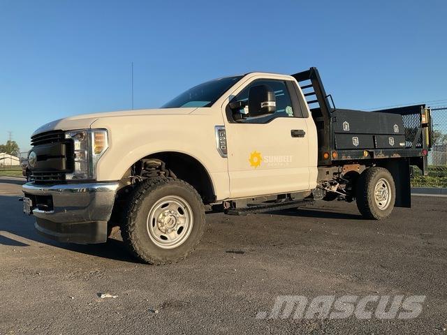 Ford F-250 Camiões estrado/caixa aberta