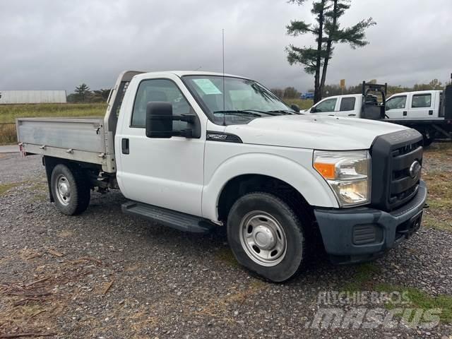 Ford F-250 Camiões estrado/caixa aberta