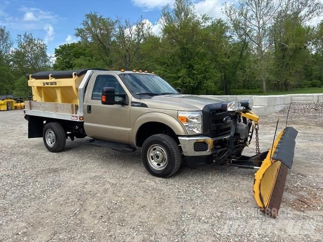 Ford F-250 Lâminas de neve e arados