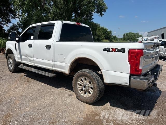 Ford F-250 Pick up de caixa aberta