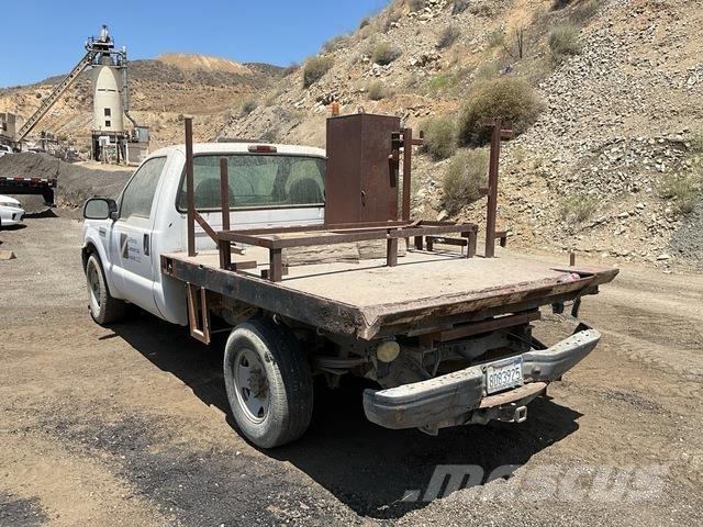 Ford F-250 Camiões estrado/caixa aberta
