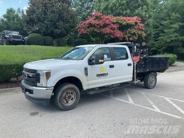 Ford F-250 Camiões estrado/caixa aberta