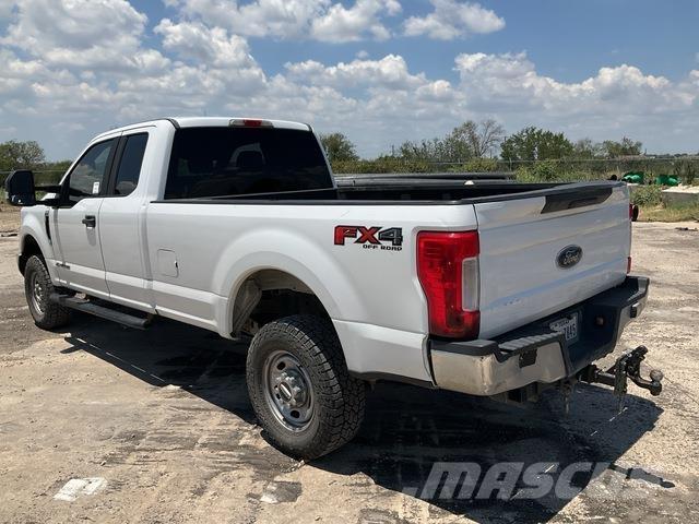 Ford F-250 Outros