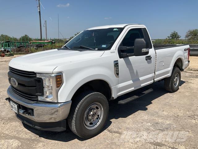 Ford F-250 Outros