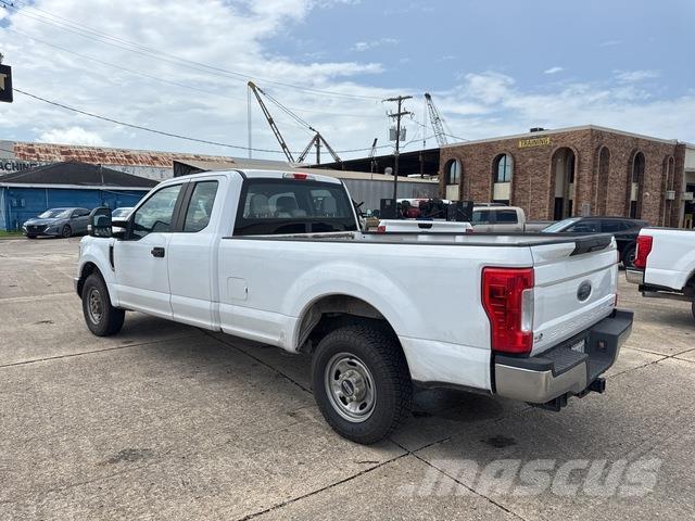 Ford F-250 Outros