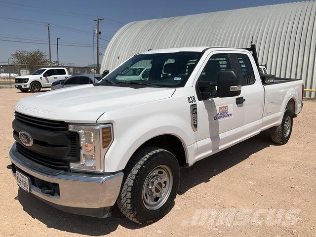 Ford F-250 Pick up de caixa aberta